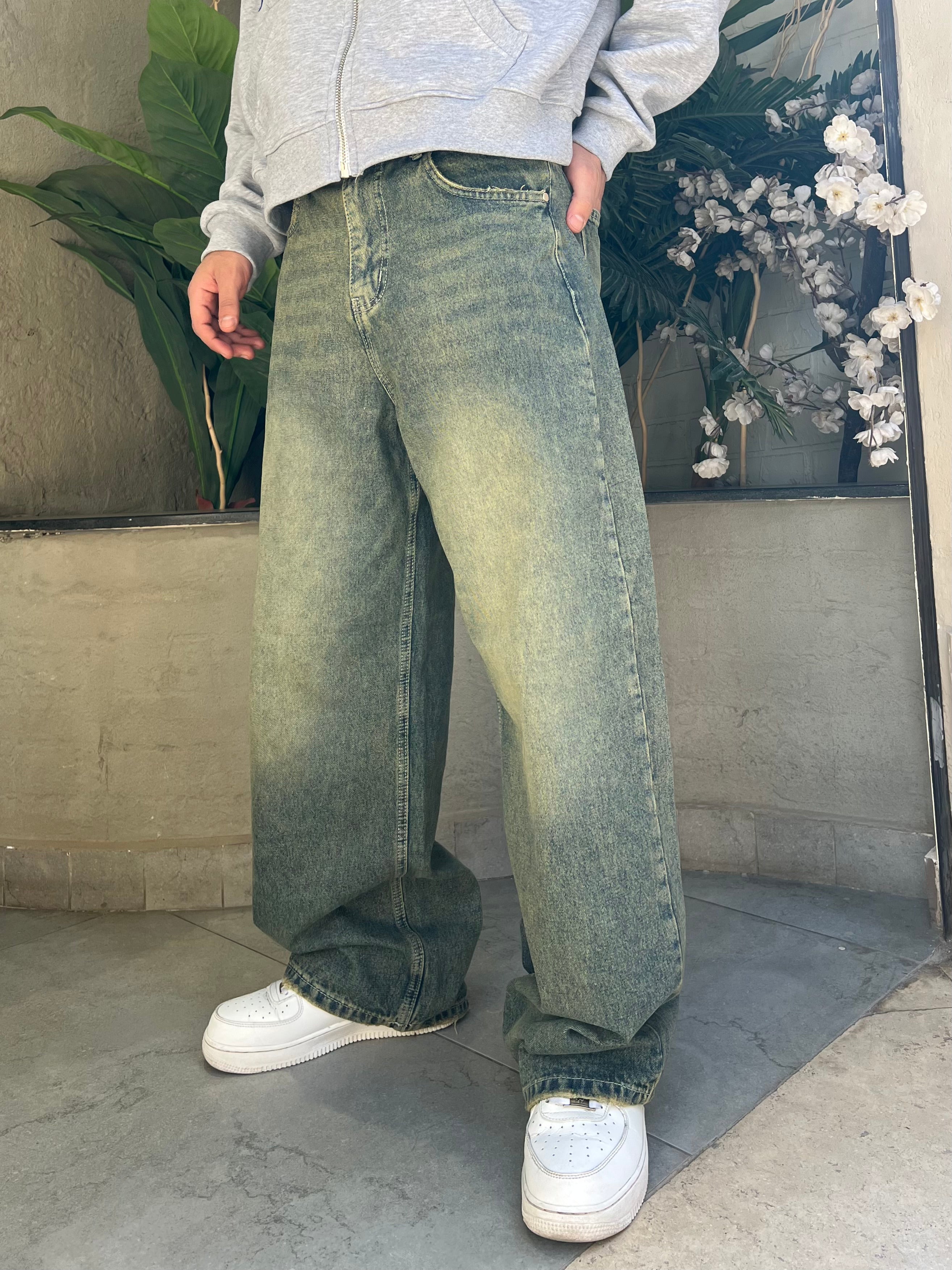 Light Dirty Vintage Baggy Denim