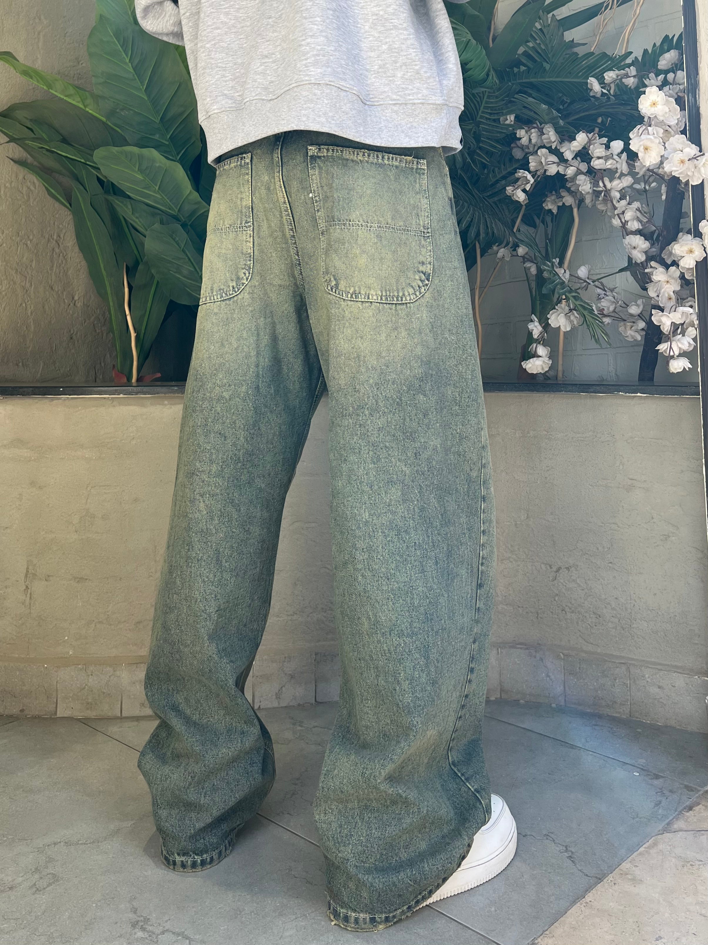 Light Dirty Vintage Baggy Denim